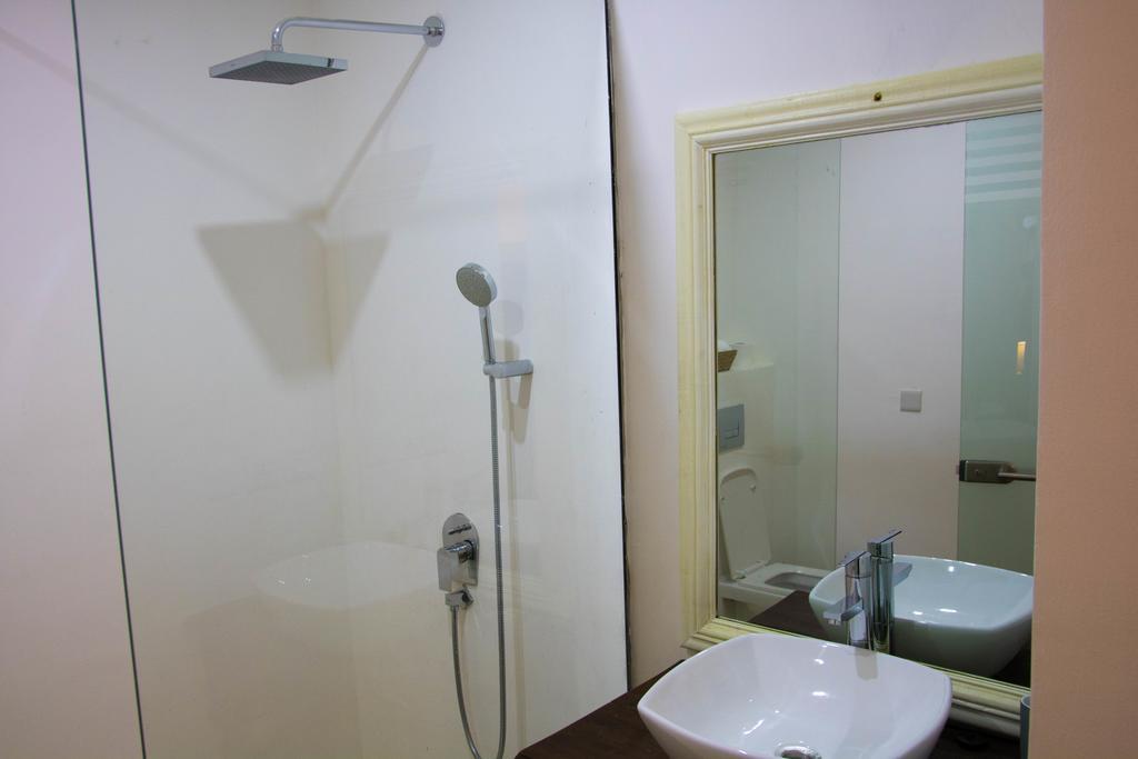 Olma Colonial Suites Accra Room photo